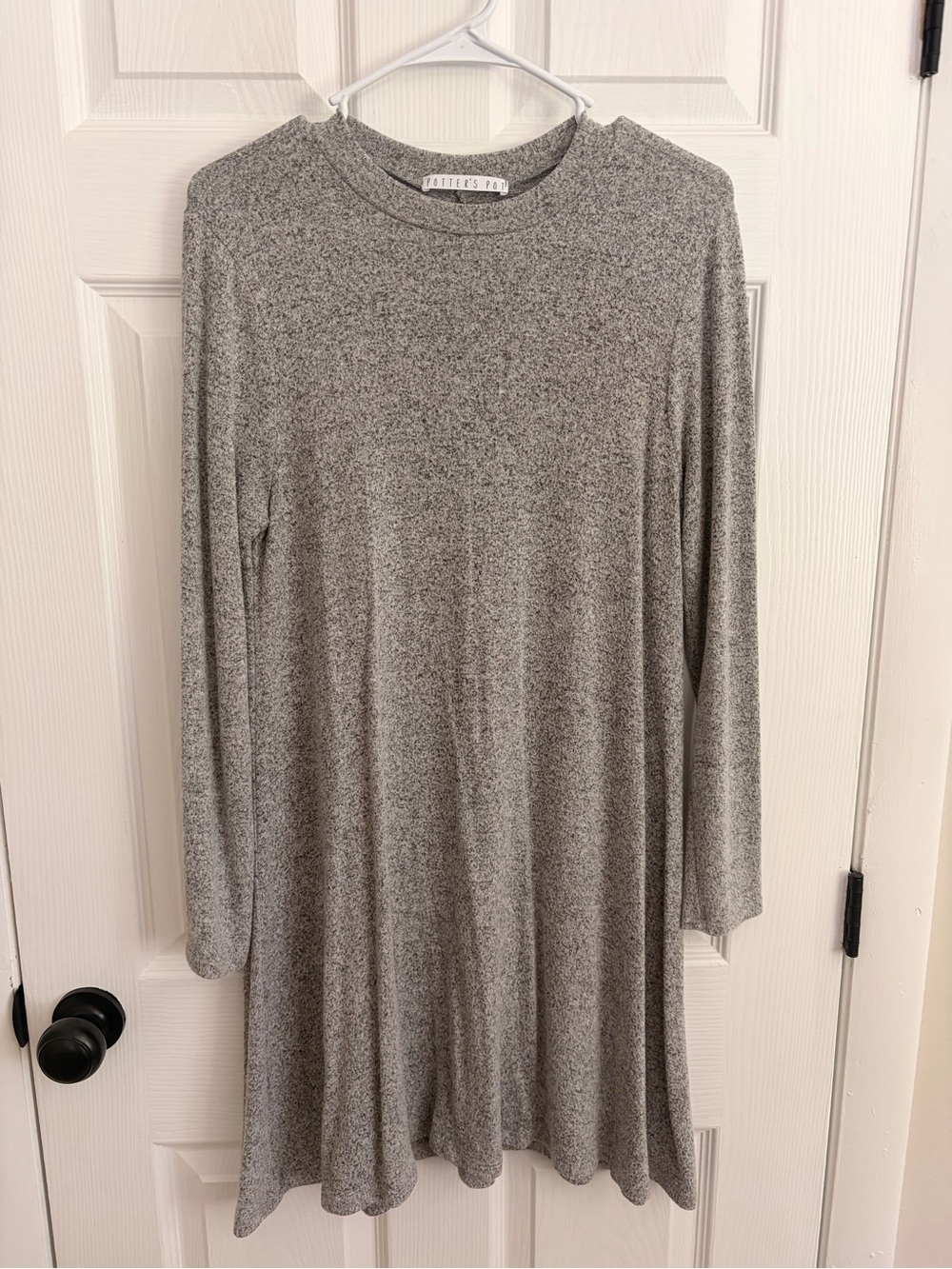 Potter's Pot Gray Long Sleeve Dress